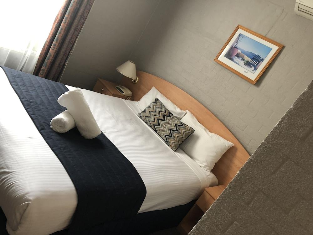 Best Western Coachman'S Inn Motel Bathurst Dış mekan fotoğraf