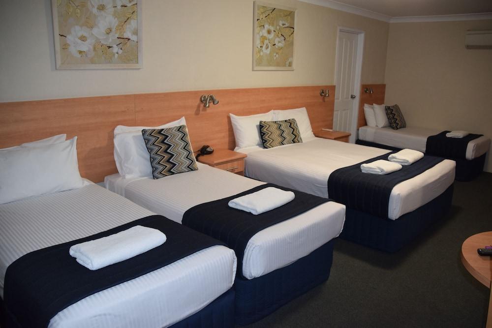 Best Western Coachman'S Inn Motel Bathurst Dış mekan fotoğraf